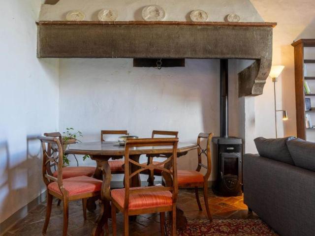 Affitto Appartamento, in zona BELLOSGUARDO, FIRENZE