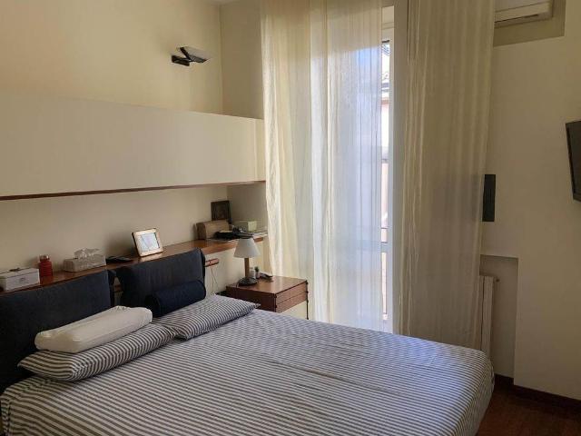 Affitto Appartamento, in zona BISCEGLIE, MILANO