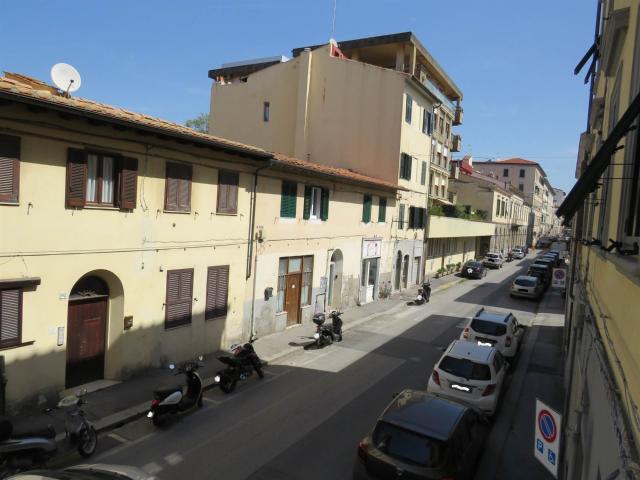 Affitto Appartamento, in zona BORGO CAPPUCCINI, LIVORNO
