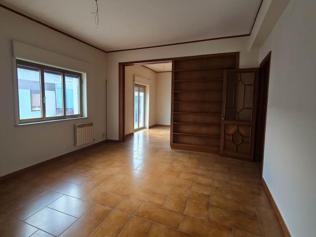 Affitto Appartamento, in zona C. STORICO: DUOMO, VIA GARIBALDI, C.SO CAVOUR, MESSINA