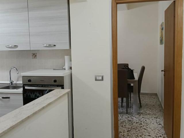 Affitto Appartamento, in zona C. STORICO: DUOMO, VIA GARIBALDI, C.SO CAVOUR, MESSINA
