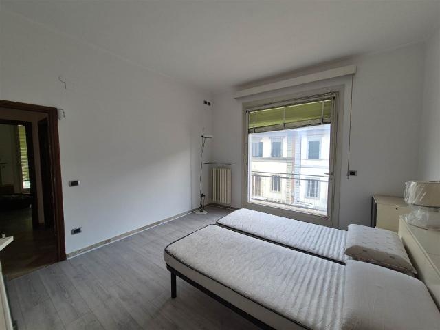 Affitto Appartamento, in zona CAMPO DI MARTE, FIRENZE