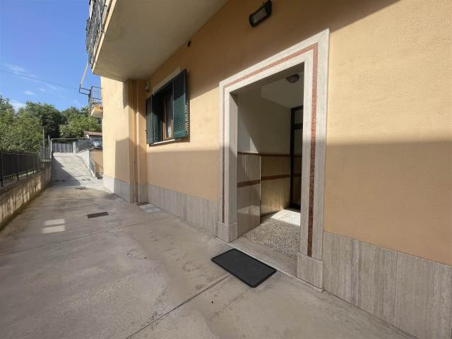 Affitto Appartamento, in zona CASTELMASSIMO, VEROLI