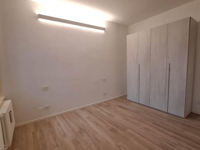 Affitto Appartamento, in zona CENTRI: DESENZANO DEL GARDA, DESENZANO DEL GARDA