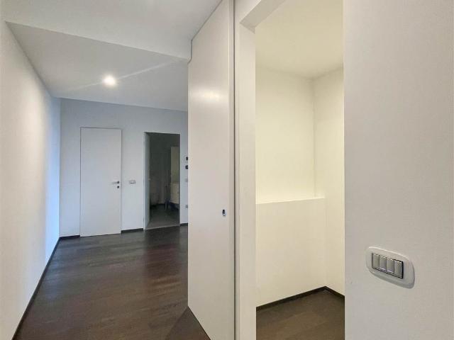 Affitto Appartamento, in zona CENTRO STORICO, MANTOVA
