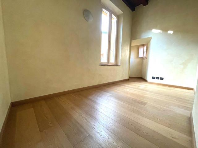 Affitto Appartamento, in zona CENTRO STORICO, MANTOVA