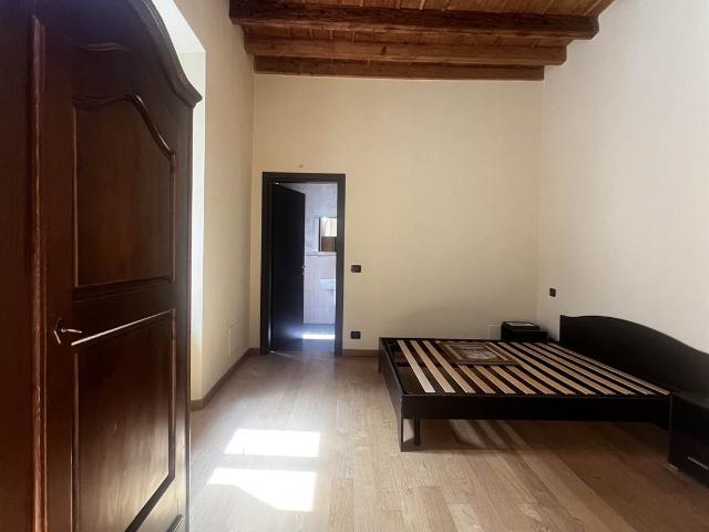 Affitto Appartamento, in zona CENTRO STORICO, MANTOVA