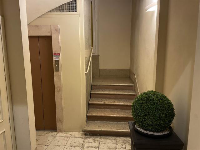 Affitto Appartamento, in zona CENTRO STORICO, MODENA