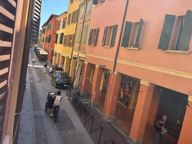 Affitto Appartamento, in zona CENTRO STORICO, BOLOGNA
