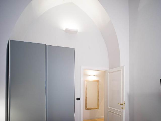 Affitto Appartamento, in zona CENTRO STORICO, FIRENZE
