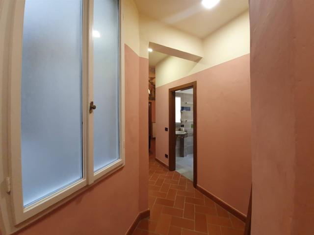 Affitto Appartamento, in zona CENTRO STORICO, FIRENZE