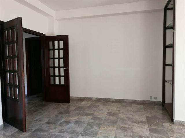 Affitto Appartamento, in zona CENTRO STORICO, LATINA