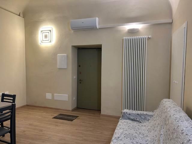 Affitto Appartamento, in zona CENTRO STORICO, PIACENZA