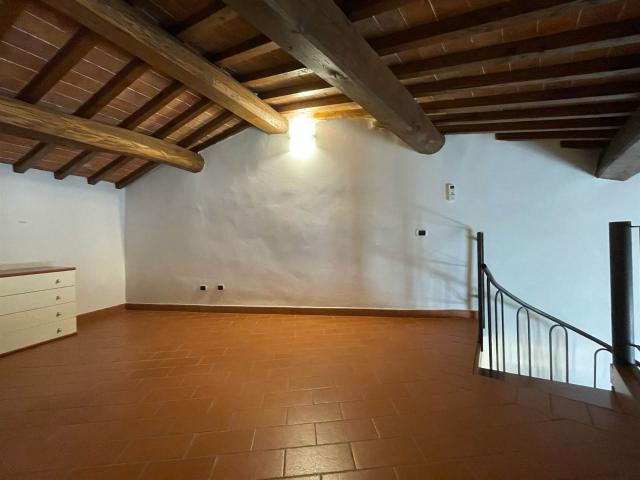 Affitto Appartamento, in zona CENTRO STORICO, PISTOIA
