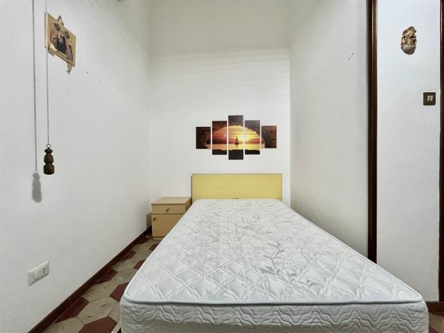 Affitto Appartamento, in zona CORSO TUKORY, PALERMO