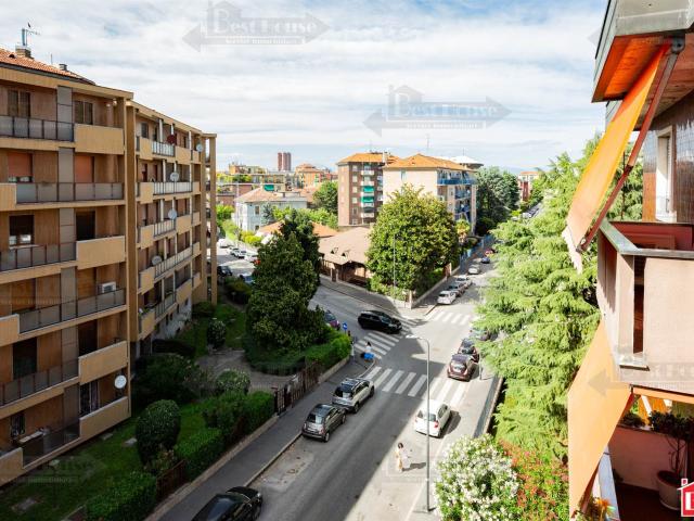 Affitto Appartamento, in zona CRESCENZAGO, MILANO