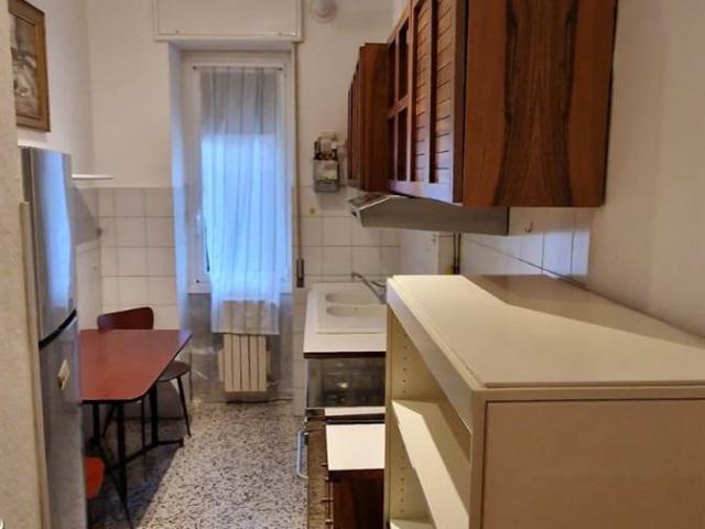 Affitto Appartamento, in zona FAMAGOSTA, MILANO