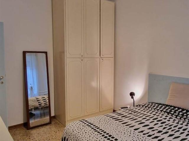 Affitto Appartamento, in zona FAMAGOSTA, MILANO