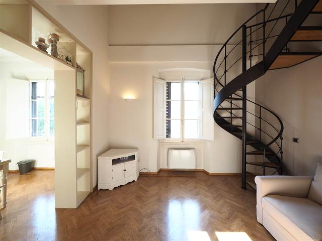 Affitto Appartamento, in zona FERRUCCI, FIRENZE