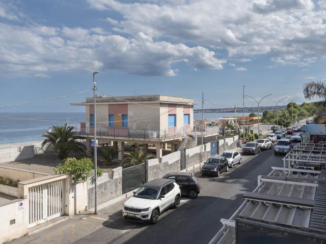 Affitto Appartamento, in zona FONDACHELLO, MASCALI