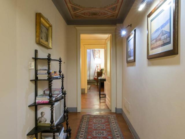 Affitto Appartamento, in zona INDIPENDENZA, FIRENZE