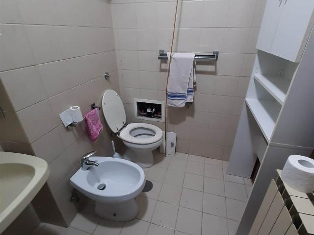 Affitto Appartamento, in zona ISONZO, LATINA