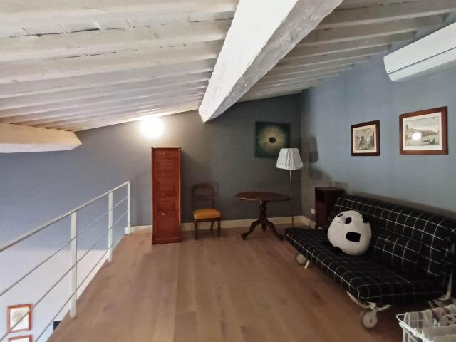 Affitto Appartamento, in zona LUNGARNO CORSINI, FIRENZE