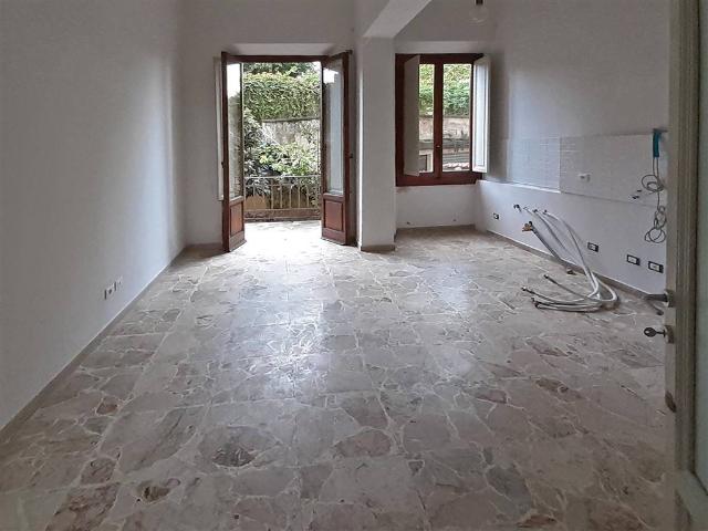 Affitto Appartamento, in zona LIBERTÀ, FIRENZE