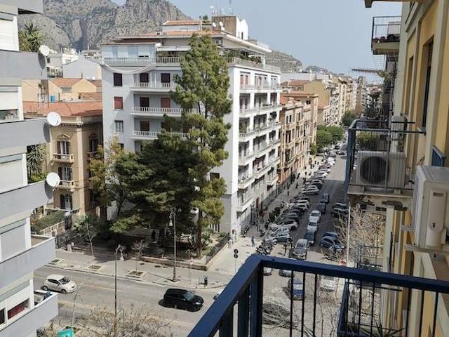 Affitto Appartamento, in zona LIBERTÀ, PALERMO