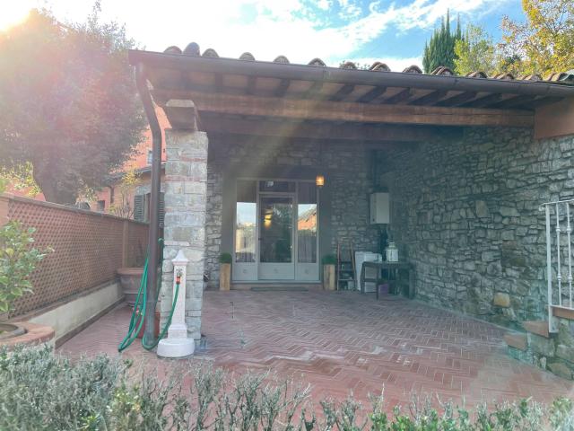 Affitto Appartamento, in zona POGGIO IMPERIALE, FIRENZE
