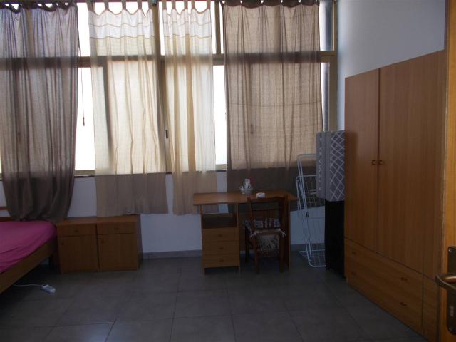 Affitto Appartamento, in zona POLICLINICO, PALERMO