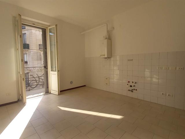 Affitto Appartamento, in zona PORTA VENEZIA, MILANO