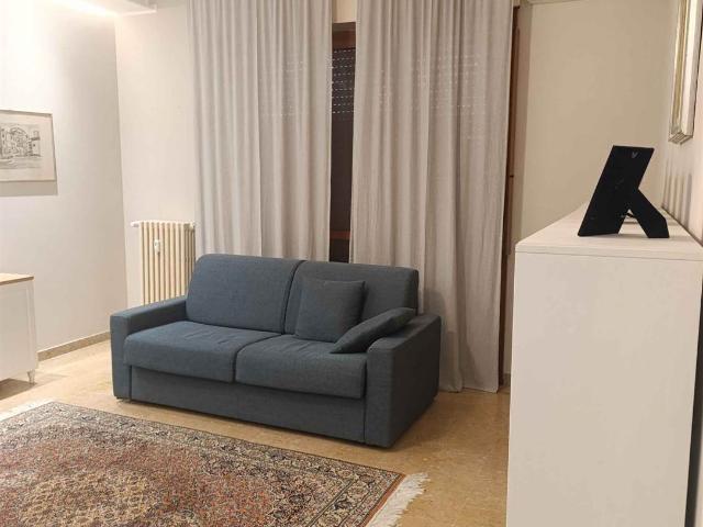 Affitto Appartamento, in zona PREALPI, SARONNO