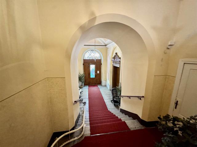 Affitto Appartamento, in zona RIVE, TRIESTE