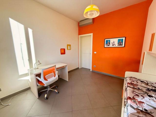 Affitto Appartamento, in zona STATUTO, FIRENZE