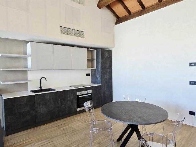 Affitto Appartamento, in zona SAN IACOPINO, FIRENZE