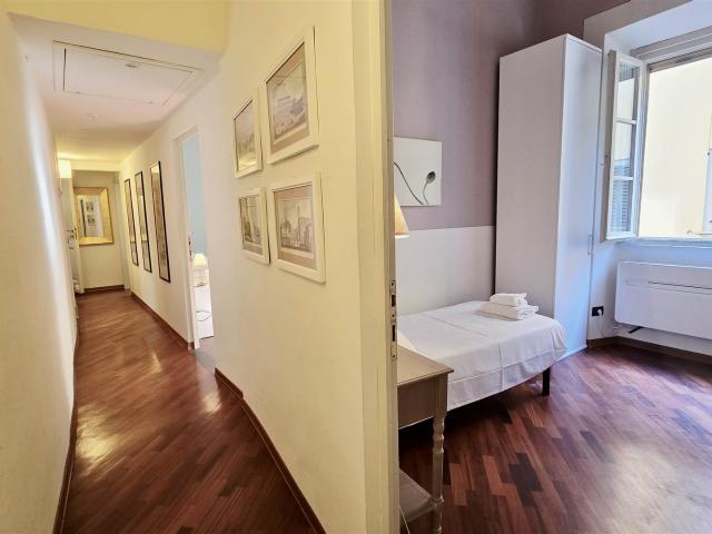 Affitto Appartamento, in zona SANTA CROCE, FIRENZE