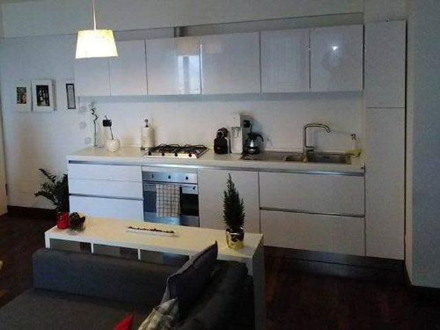 Affitto Appartamento, in zona SANTA GIULIA, MILANO