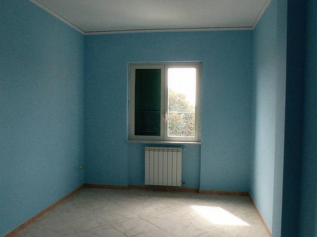 Affitto Appartamento, in zona TUORO, CASERTA