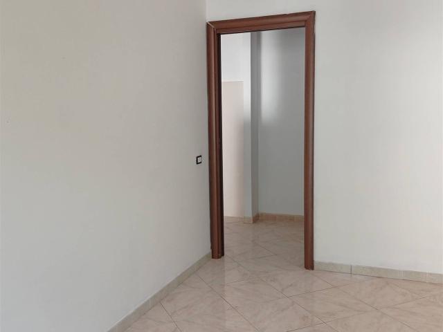 Affitto Appartamento, in zona TUORO, CASERTA