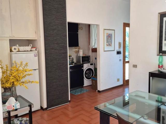 Affitto Appartamento, in zona TORRE DEL LAGO PUCCINI, VIAREGGIO