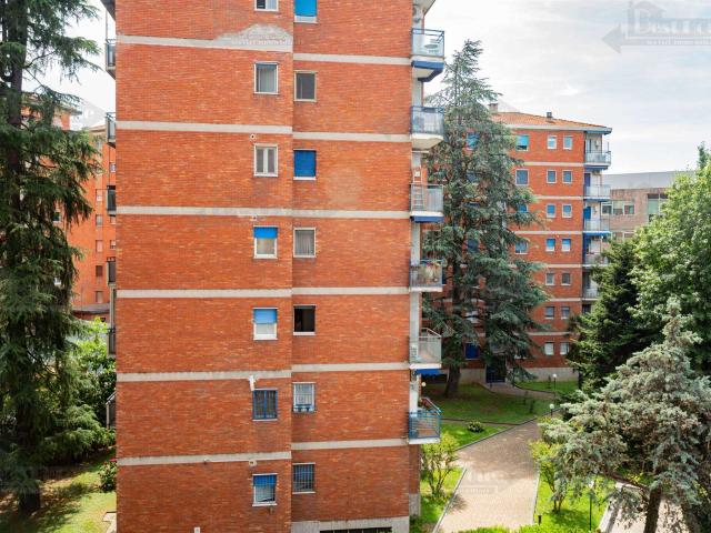 Affitto Appartamento, in zona UDINE, MILANO