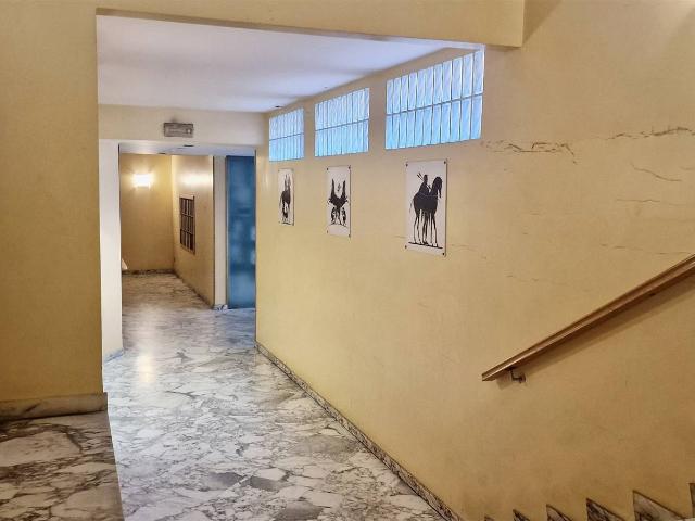 Affitto Appartamento, in zona VIALE XX SETTEMBRE / P.ZZA TRENTO, CATANIA