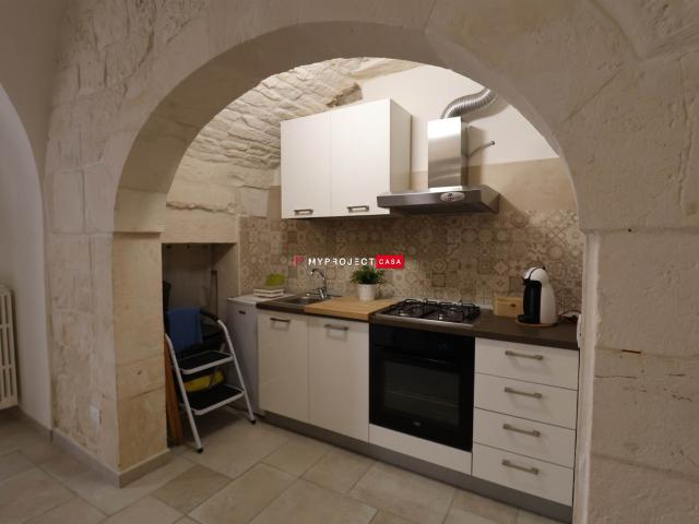Affitto Appartamento indipendente, in zona CENTRO STORICO, MARTINA FRANCA