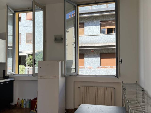 Affitto Appartamento indipendente, in zona PAGANO, MILANO