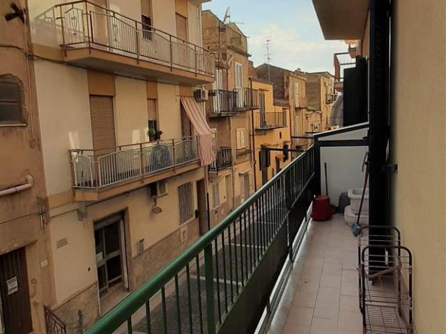 Affitto Appartamento, LASCARI