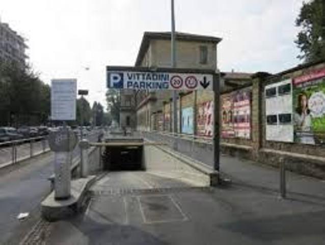 AFFITTO BOX Via Vittadini Vittadini Park