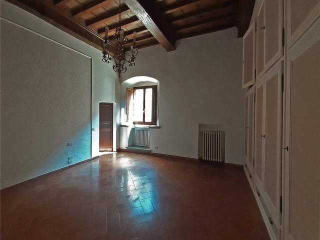 Affitto Casa semi indipendente, in zona SAN GERSOLÈ, IMPRUNETA