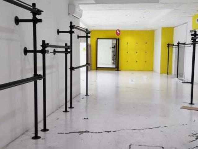 Affitto locale commerciale di 157mq in centro s Sarzana