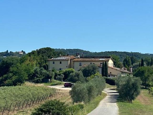 Affitto Rustico casale, in zona SAN MICHELE A TORRI, SCANDICCI